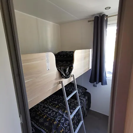 Hotel Camping La Commanderie *